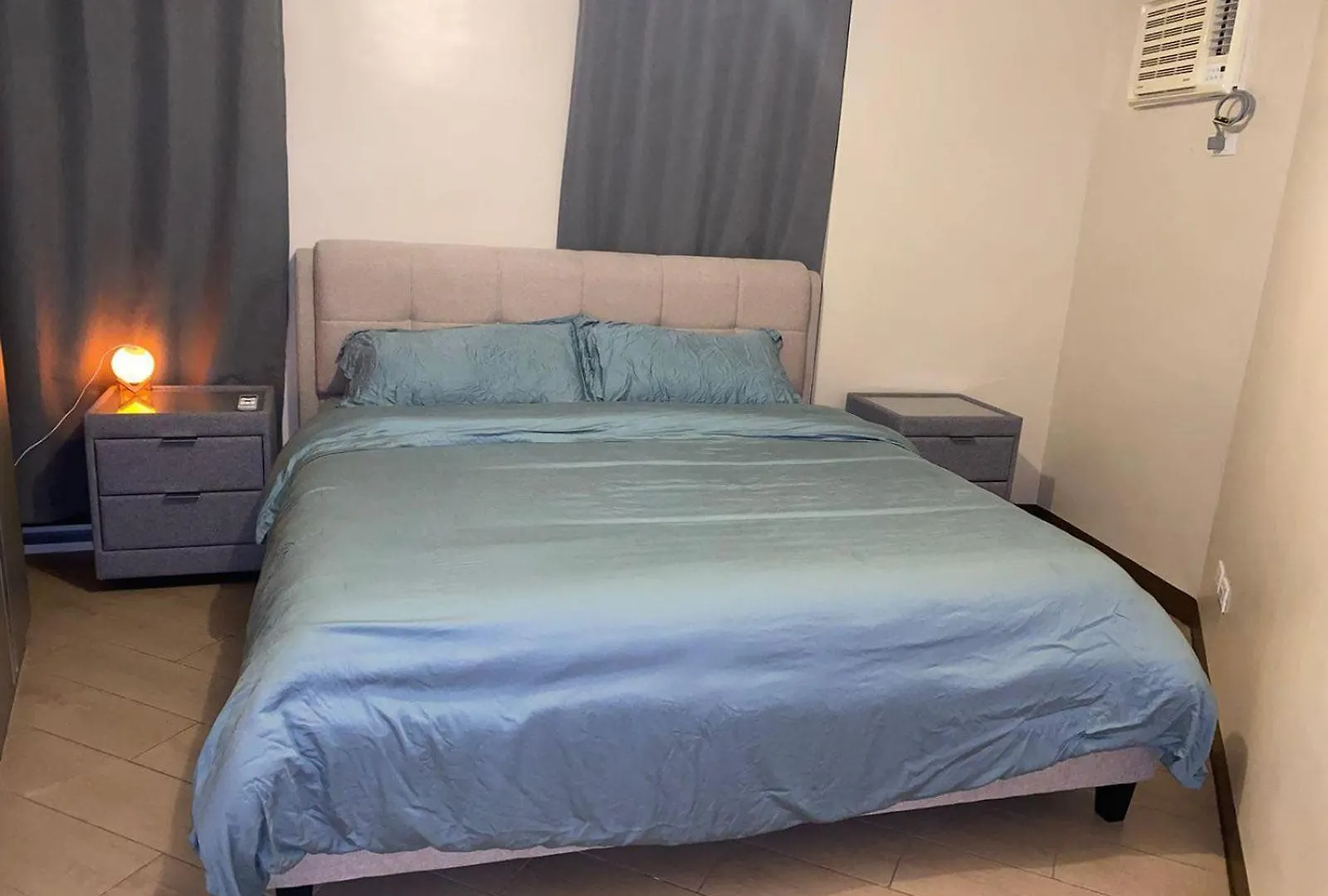St Mark Residences Manila 4*,  Philippines